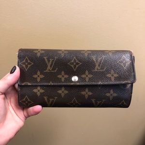 LOUIS VUITTON WALLET
